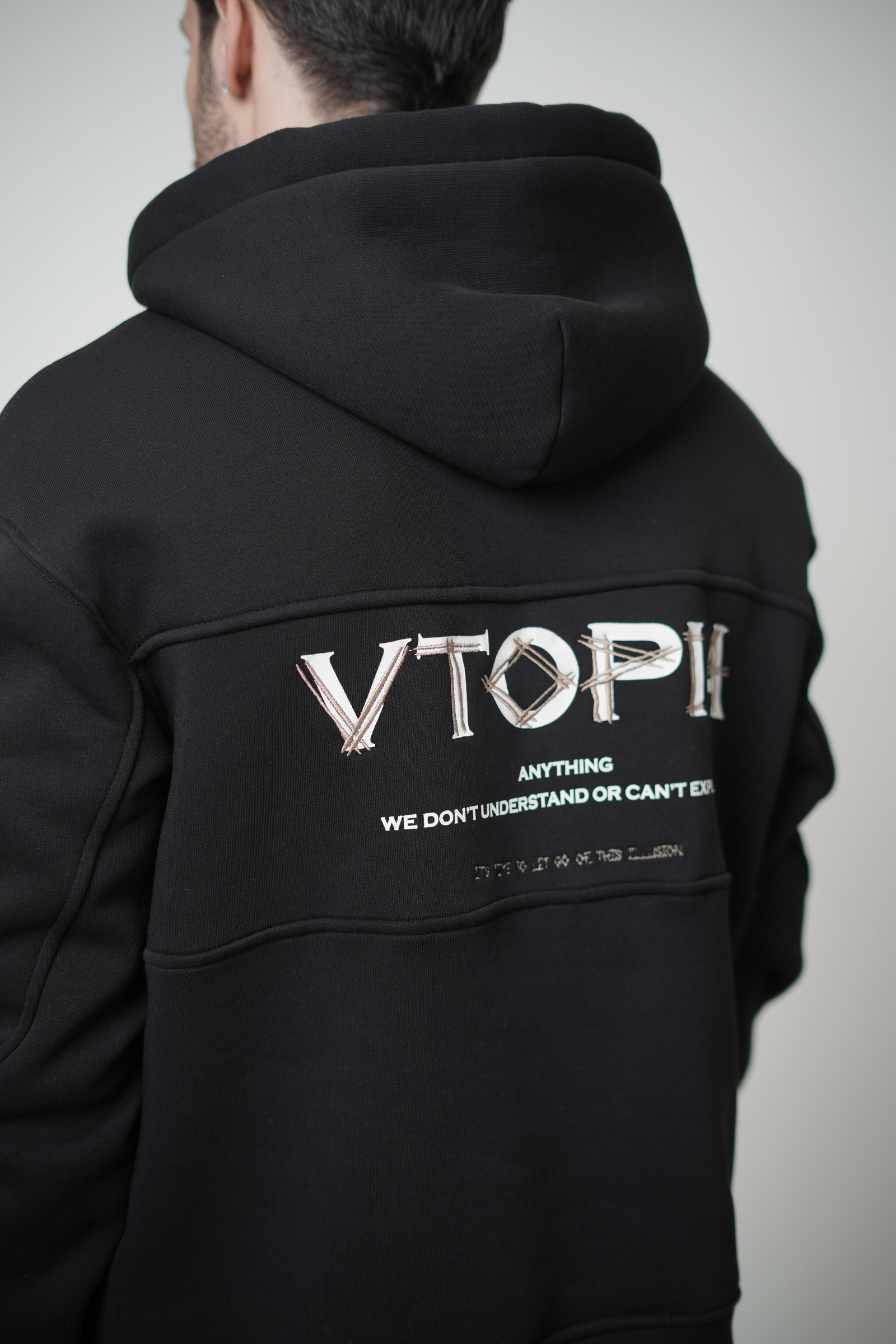 هودی کلاهدار VITOPIA