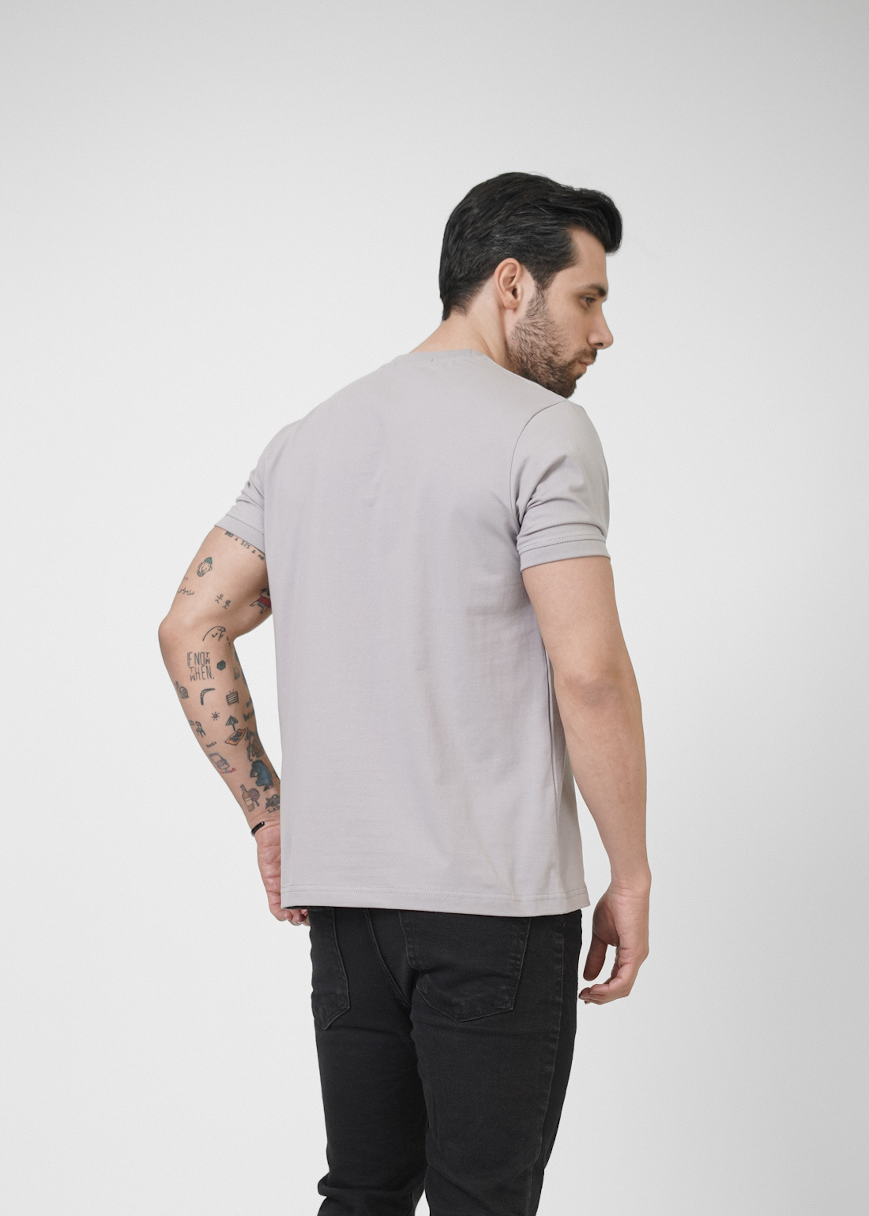 تی‌شرت KALVIN KLEIN