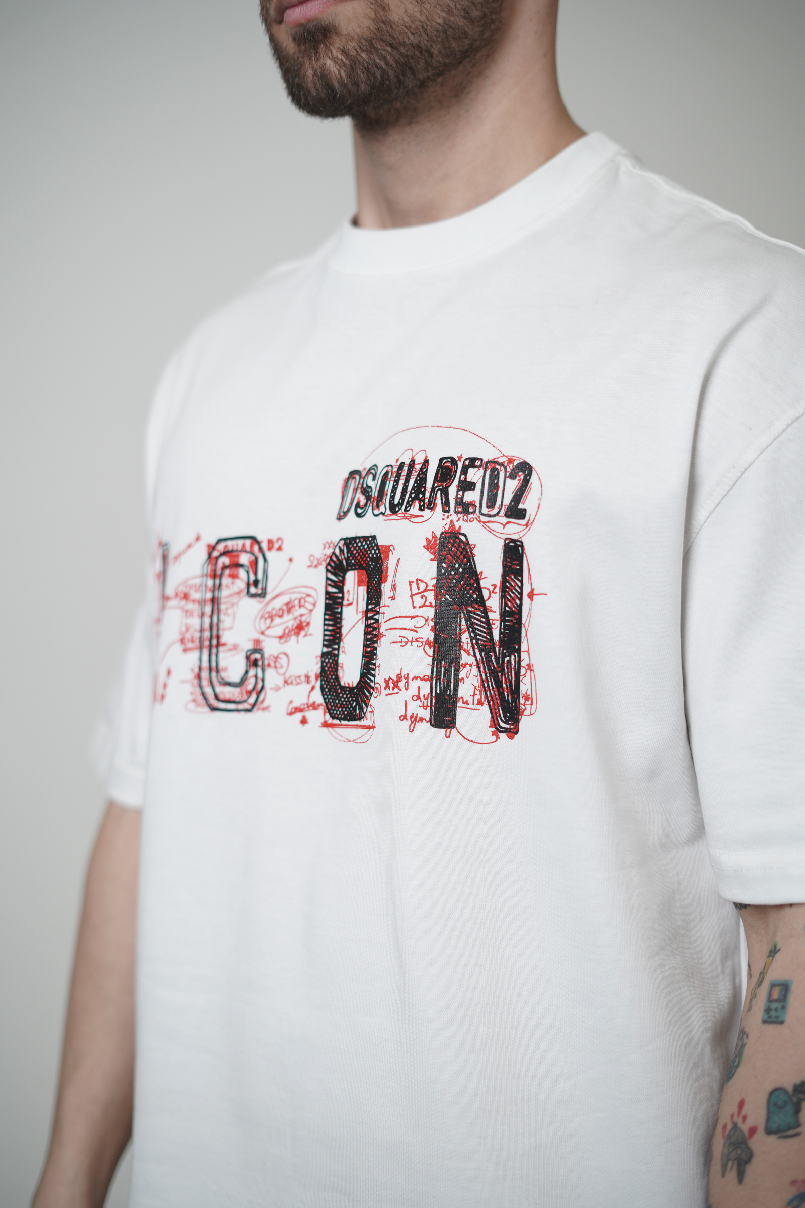 تی‌شرت مردانه ICON